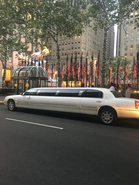 New York City: JFK Airport Private Limousine Transfer - A polished start after landing at JFK