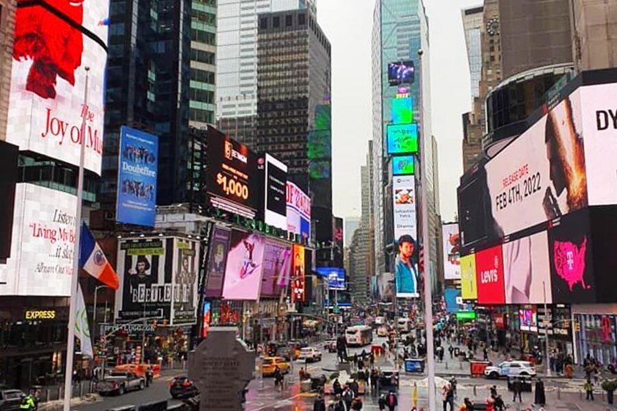 New York City: JFK Airport Private Limousine Transfer - The price: when $649 makes sense