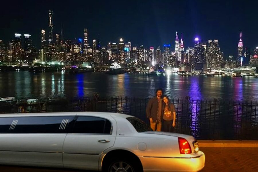 New York City: Private Manhattan Limousine Tour - Is $959 good value for seven people?
