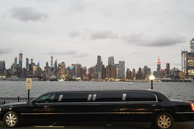Newark (EWR) Airport Stretch Limo Service To NYC - Who gets the best value from this service