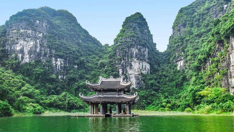Ninh Binh: Hoa Lu Mua Cave Trang An on Limousine and Cycling - Hoa Lu, Vietnam’s former royal capital