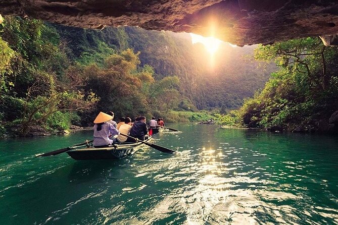 Ninh Binh Luxury Day Tour by Limousine- Small Group- All included - Why Ninh Binh works as a day trip from Hanoi