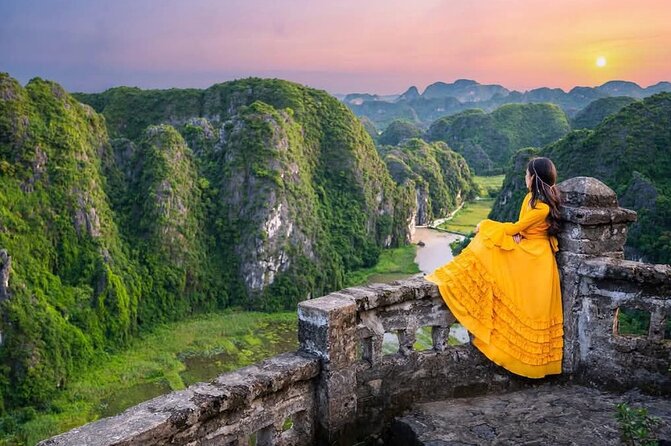 Ninh Binh Tour from Hanoi for 6-9 Pax/tour by DCar Limousine - Hoa Lu, Vietnam’s Early Capital