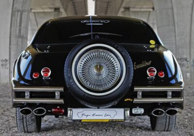 1-Hour Vintage Limousine Rental