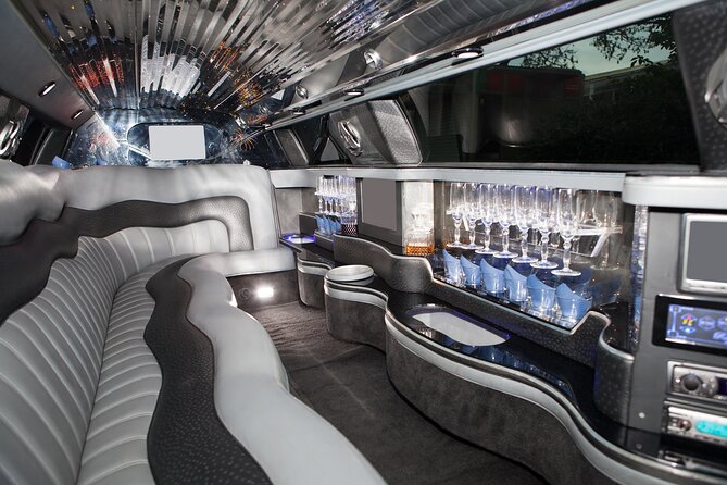 Private 2-Hour Limo Tour of Las Vegas with Champagne - Timing advice for a two-hour tour
