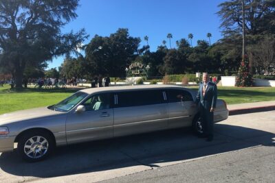 Private 5-Hour Limo Tour of Los Angeles and Beach Cities