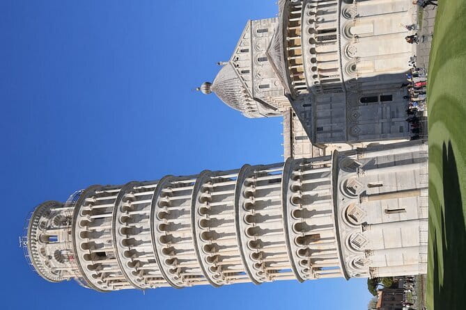 Private driver from Florence: Siena, San Gimignano, Pisa 12 hours - What the private vehicle adds