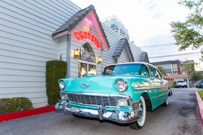 Private Las Vegas Hotel to Airport Luxury Limousine Transfer - Leaving Las Vegas in a limousine