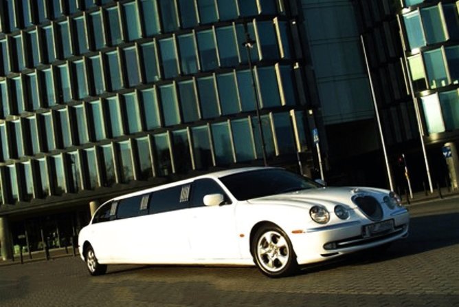 Private Limo Service: Airport Transfer from Chopin WAW - A direct ride to Old Town or your own address
