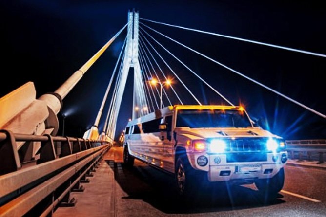 Private Limo Service: Airport Transfer from Chopin WAW - Who will get the most from this Warsaw transfer?
