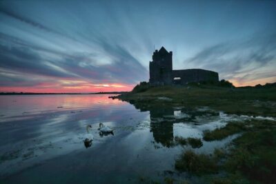 Private Limousine hire Cliffs of Moher Day Tour