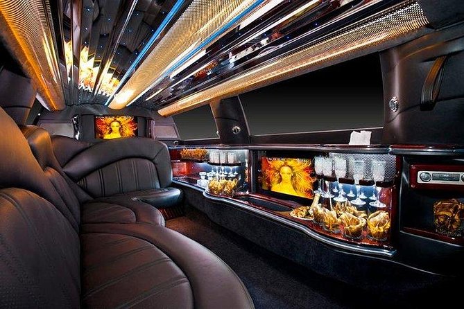 Private NYC tour by stretch limousine, choose 3 or 5-hour options - The 9/11 Memorial and the Financial District