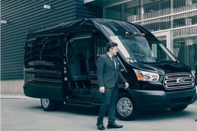 Private NYC tour by stretch limousine, choose 3 or 5-hour options
