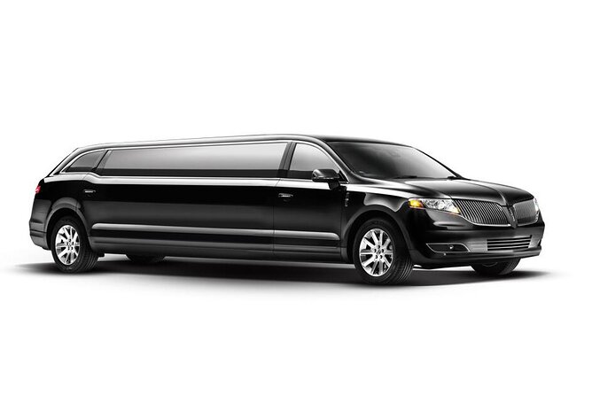 Private NYC tour by stretch limousine, choose 3 or 5-hour options - Crossing Brooklyn Bridge to DUMBO
