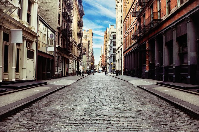 Private NYC tour by stretch limousine, choose 3 or 5-hour options - Comfort, flexibility, and the small practical details