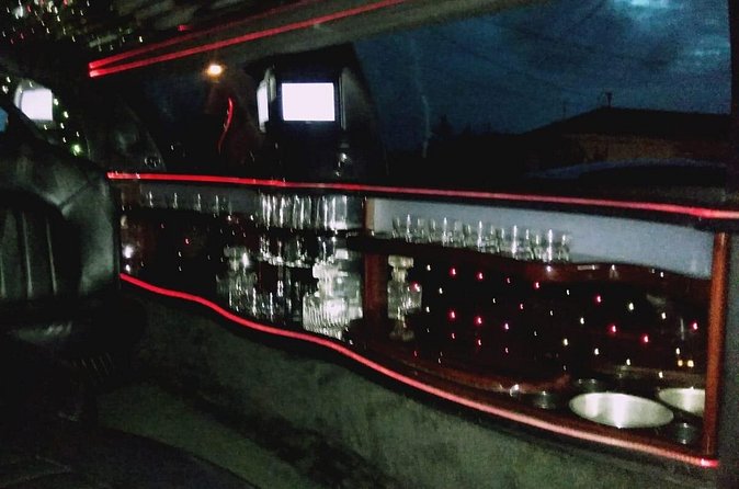 Round Trip Nassau Airport ARRIVAL (NASSAU LIMOUSINE) - How the driver can shape the experience