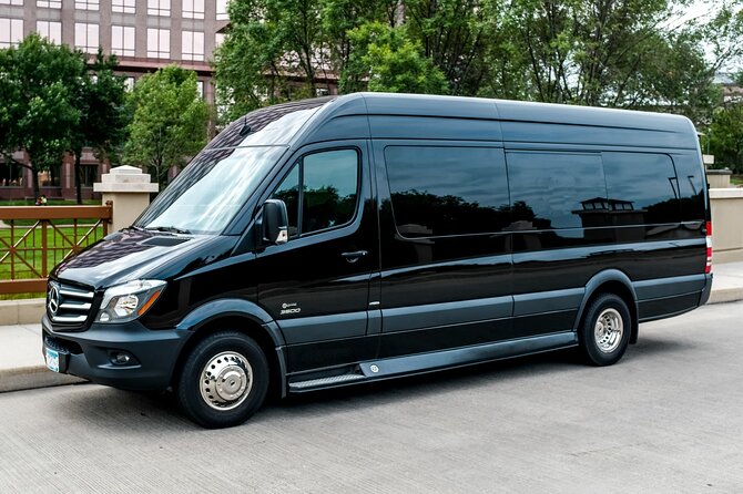 Round Trip Private Transfer Las Vegas Airport to Las Vegas by limo MB Sprinter - Key points to know before booking