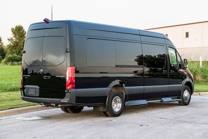 Round Trip Private Transfer Las Vegas Airport to Las Vegas by limo MB Sprinter - A polished welcome at Las Vegas airport