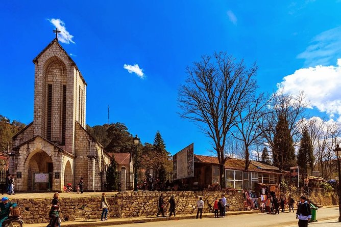 Sa Pa 2-Day Moderate Trek and Homestay Limousine Tour from Hanoi - The second morning from Ta Van to Giang Ta Chai