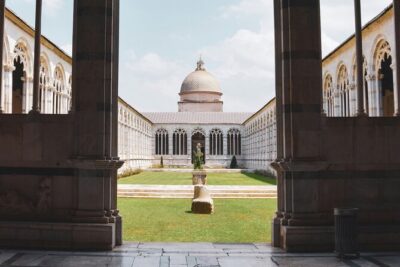 The Art of Surprising You: Pisa/Florence Luxury Limo Private Tour