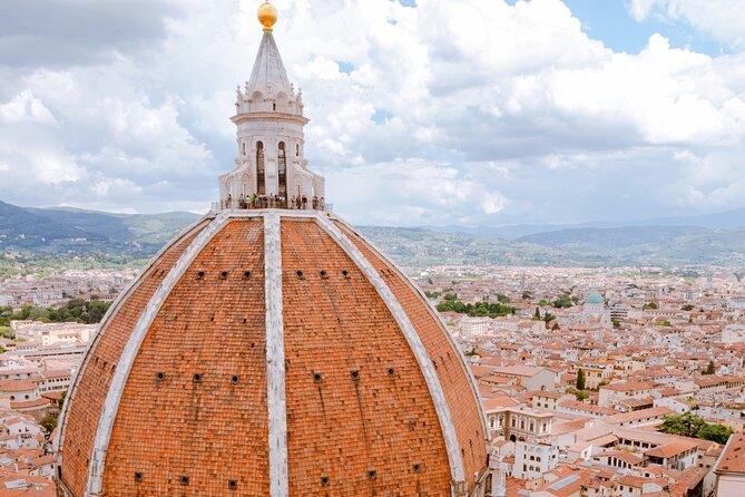The Art of Surprising You: Pisa/Florence Luxury Limo Private Tour - Walking from Piazza della Repubblica