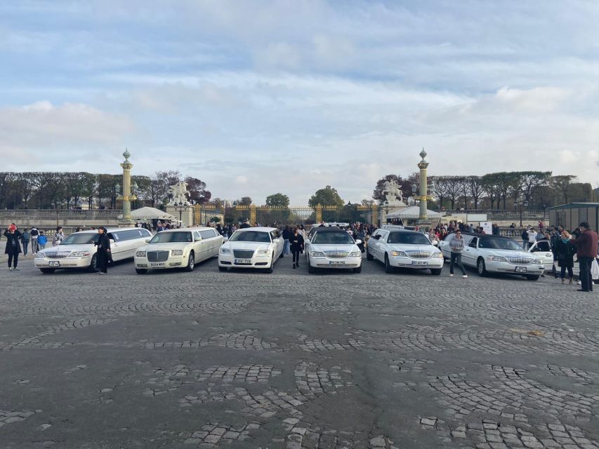 Tour of Paris by limousine by day or night. - What the driver adds to the experience