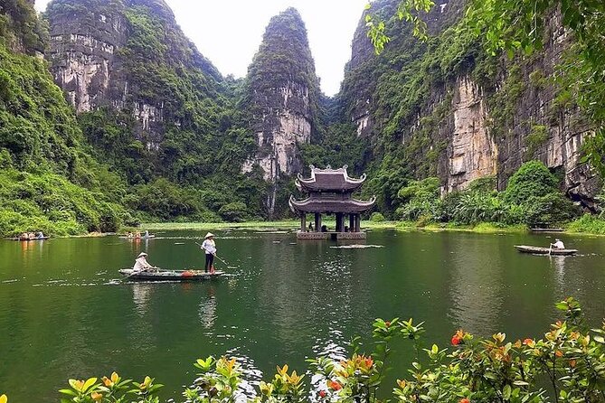 Transfer from Cat Ba Island to Ninh Binh with D-Class Limousine - Why this transfer can save you a full morning