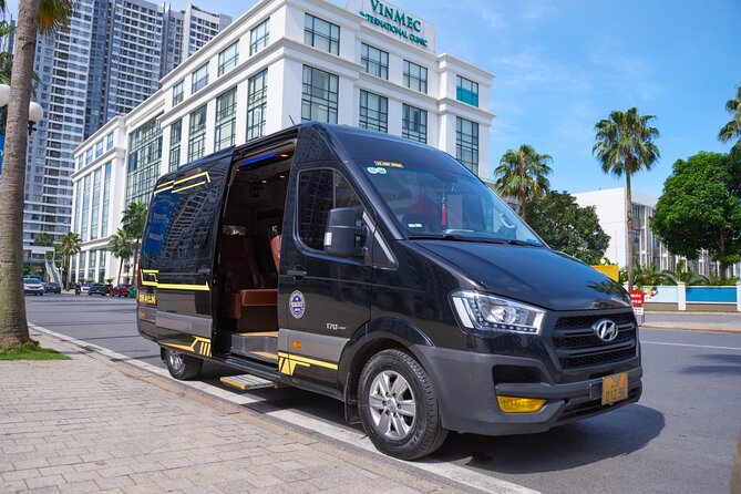 Transportation Service Hanoi - Sapa by Limousine - What the expressway journey is like