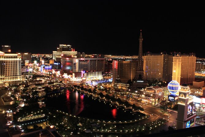 Vegas Secrets: Bars, Shopping, Limo and Dining Experience - New York New York and the Hershey stop